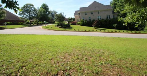 891 Oakcrest Road