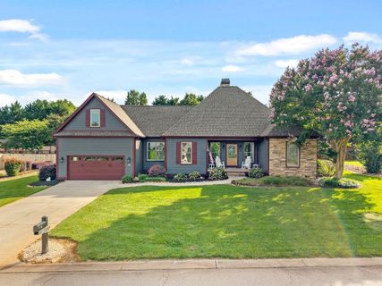 325 Reflection Drive sold home in Carshalton By the Bay, Lyman, SC