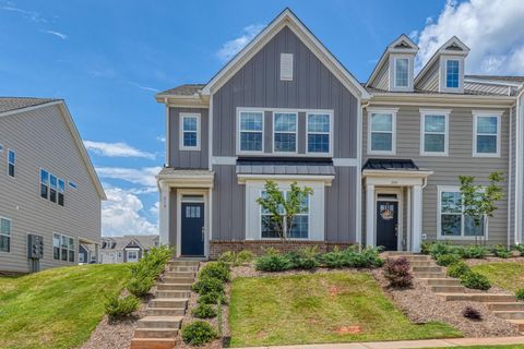 210 Wakelon Drive sold home in O'Neal Village, Greer, SC