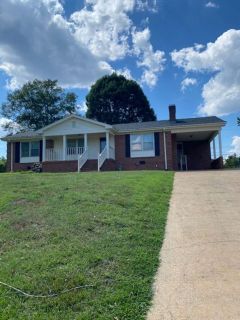 147 Dover Road sold home in Vanderbilt Hill, Spartanburg, SC