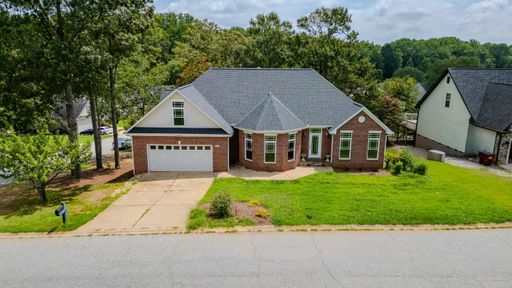 348 Laurelwood Drive sold home in Laurelwood, Boiling Springs, SC
