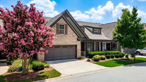 337 Scotch Rose Lane sold home in The Townes At Thornblade, Greer, SC
