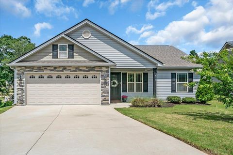 813 N Mossy Rock Road