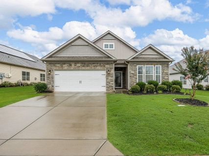 938 Deepwood Court