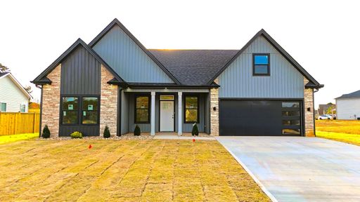 1004 S November Drive sold home in November Place, Boiling Springs, SC
