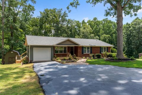 115 E Brookwood Lane sold home in Brookwood Estates, Cowpens, SC