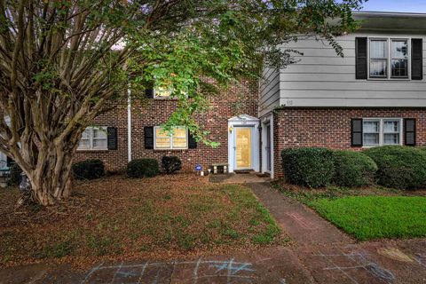120 Fernridge Drive