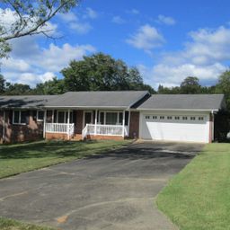 102 W Bridges Street