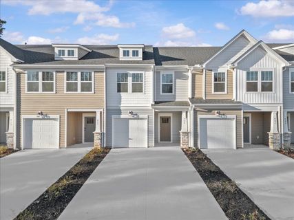 409 W Parima Court