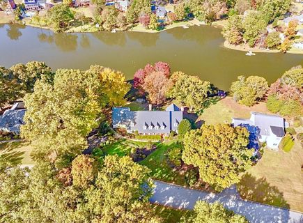 317 E Killarney Lake