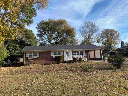 215 Tremont Road sold home in Sherwood Acres, Spartanburg, SC