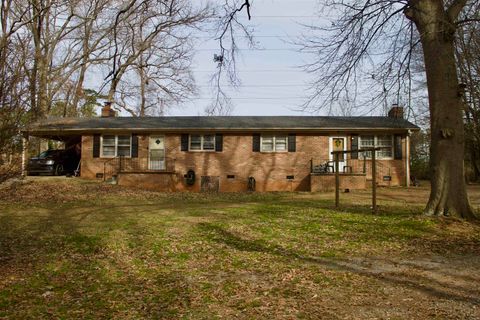 200 Rosecrest Road