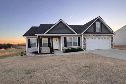 113 Thorn Creek Dr active home in Thorn Creek, Gaffney, SC