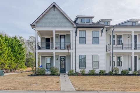 Homes in The Townes At Squires Pointe, Duncan
