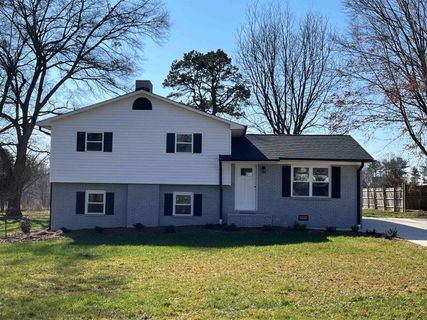 304 Scenic View Rd Drive