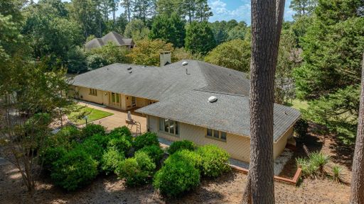 30 Pinto Court