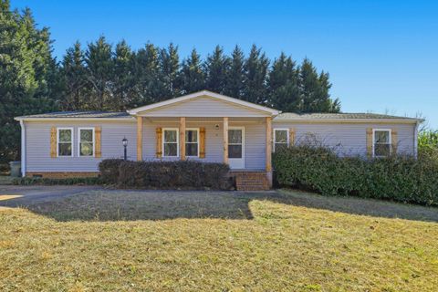 165 Falcon Ridge Drive sold home in Falcon Ridge, Boiling Springs, SC