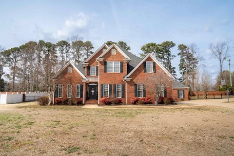 405 Wickham Way