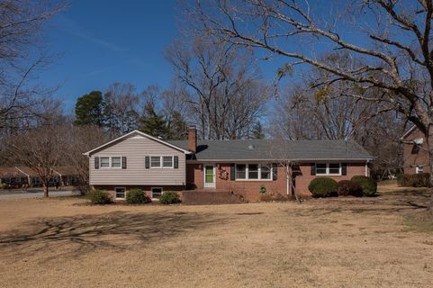 332 St James Drive sold home in Woodland Hgts, Spartanburg, SC