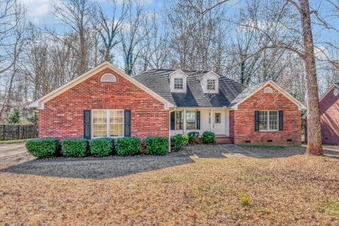 912 Still Spring Run active home in Lakewinds, Inman, SC