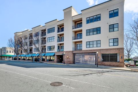 155 E Broad #206 Street sold home in Library Commons, Spartanburg, SC