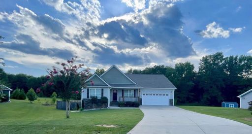 748 Baldwin Orchard Drive sold home in Manzanares, Inman, SC