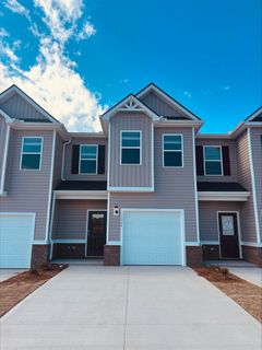 1324 Roadstead Lane