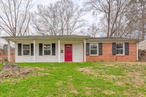 130 Lincoln Drive