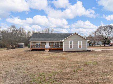 Homes in Stewart Ests, Lyman