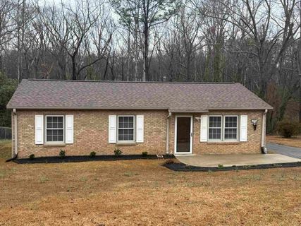 211 Edenbridge Lane sold home in Summerhill, Spartanburg, SC
