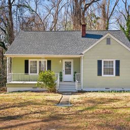 111 Oakleaf Drive