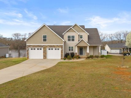 111 Michelle Drive active home in Lake Blalock, Chesnee, SC
