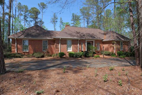 106 Carolina Club Drive active home in Carolina Country Club, Spartanburg, SC