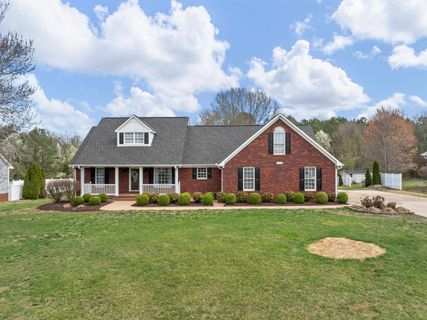 434 Shallowford Drive sold home in Shallowford, Boiling Springs, SC
