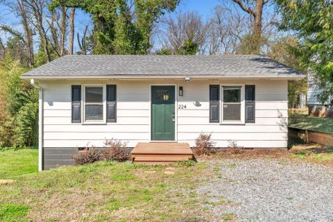224 S Hampton Drive pending home in Hampton Heights, Spartanburg, SC