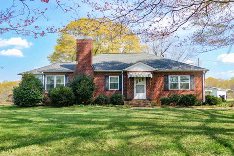 418 N. Green River Rd