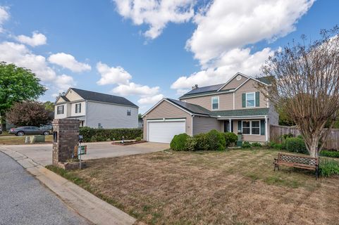 8 Single Oak Court