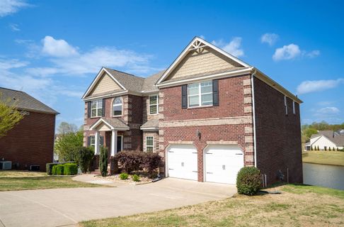 131 Walkers Bluff Road pending home in Glen Lake, Boiling Springs, SC