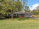 324 Woodsong Dr sold home in Inman, SC