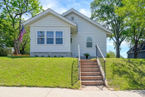 12 Lawrence Street sold home in Pacific Mills, Lyman, SC