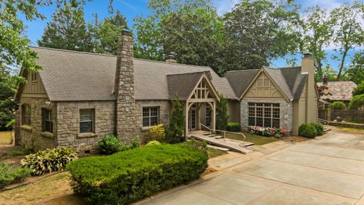 363 Connecticut Avenue active home in Converse Heights, Spartanburg, SC