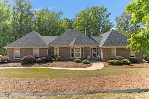 107 South Pointe Court active home in Twin Lakes, Moore, SC