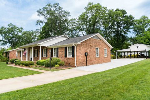 108 Ridgeway Road