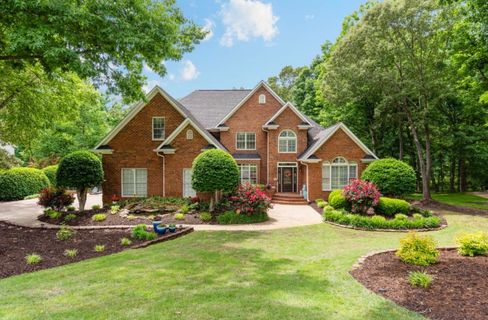 110 W Woodglen Road sold home in Woodridge, Spartanburg, SC