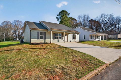 214 Gaffney Ave