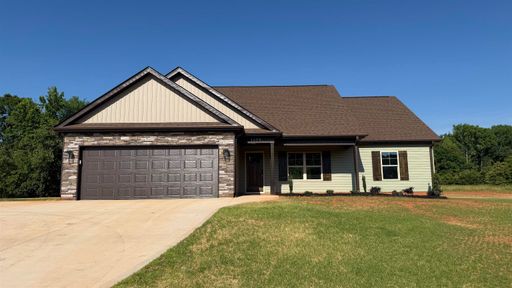 1079 N Green River