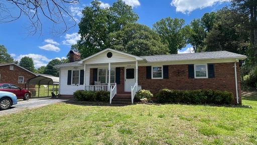 2819 Cedar Springs Drive sold home in Huntington Wood, Spartanburg, SC