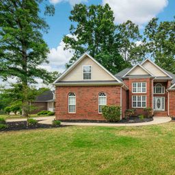 502 Scenic Oak Dr