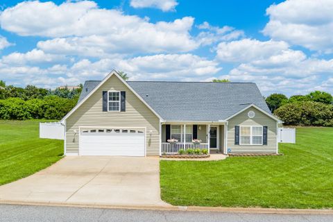 315 Shadowfield Acres Drive pending home in Shadowfield Acre, Duncan, SC