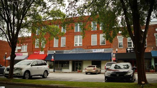 222 City Square